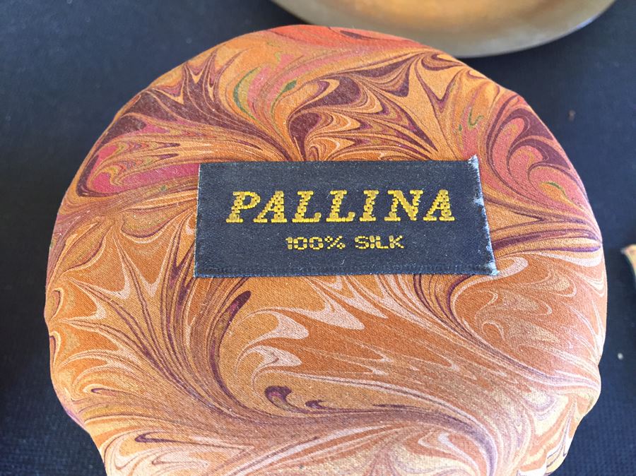 Home Decor Lot Includes Horn, Silk Trinket Box, India Purse, Smokey The Bear Ephemera And Various Items Photographed [Photo 11]