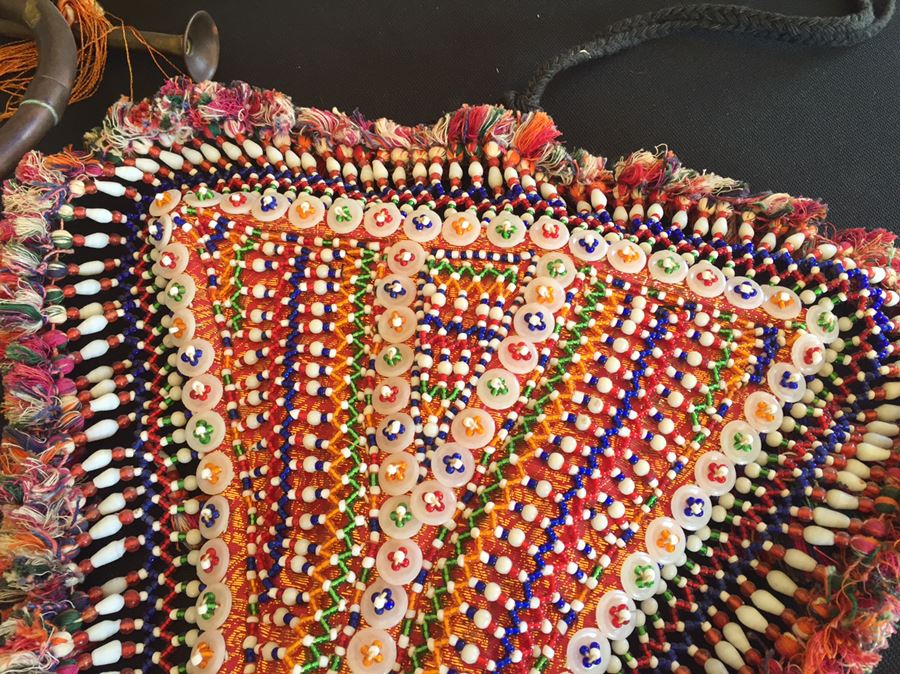 Home Decor Lot Includes Horn, Silk Trinket Box, India Purse, Smokey The Bear Ephemera And Various Items Photographed [Photo 4]