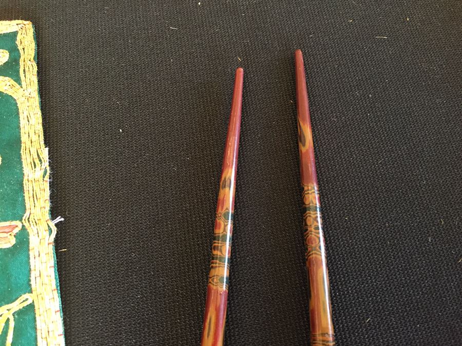 Home Decor Lot Includes Horn, Silk Trinket Box, India Purse, Smokey The Bear Ephemera And Various Items Photographed [Photo 8]