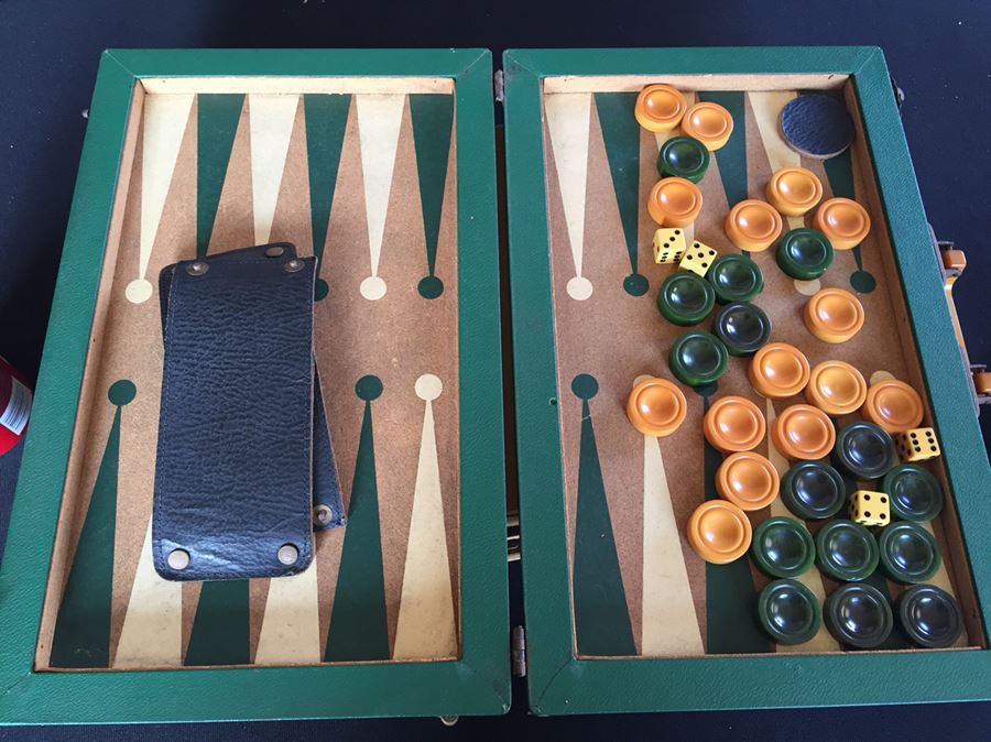 Vintage Game Lot [Photo 3]