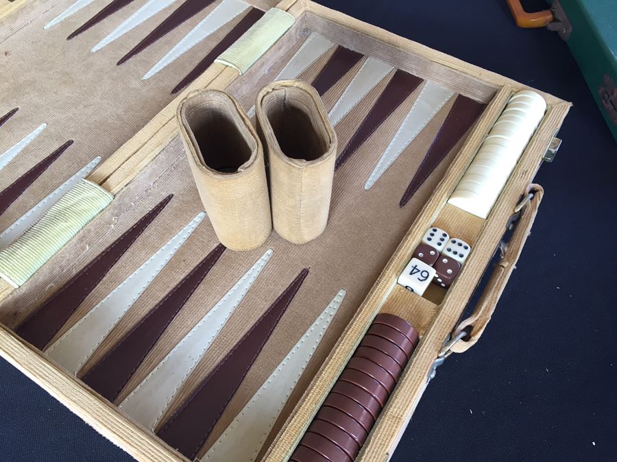 Vintage Game Lot [Photo 19]