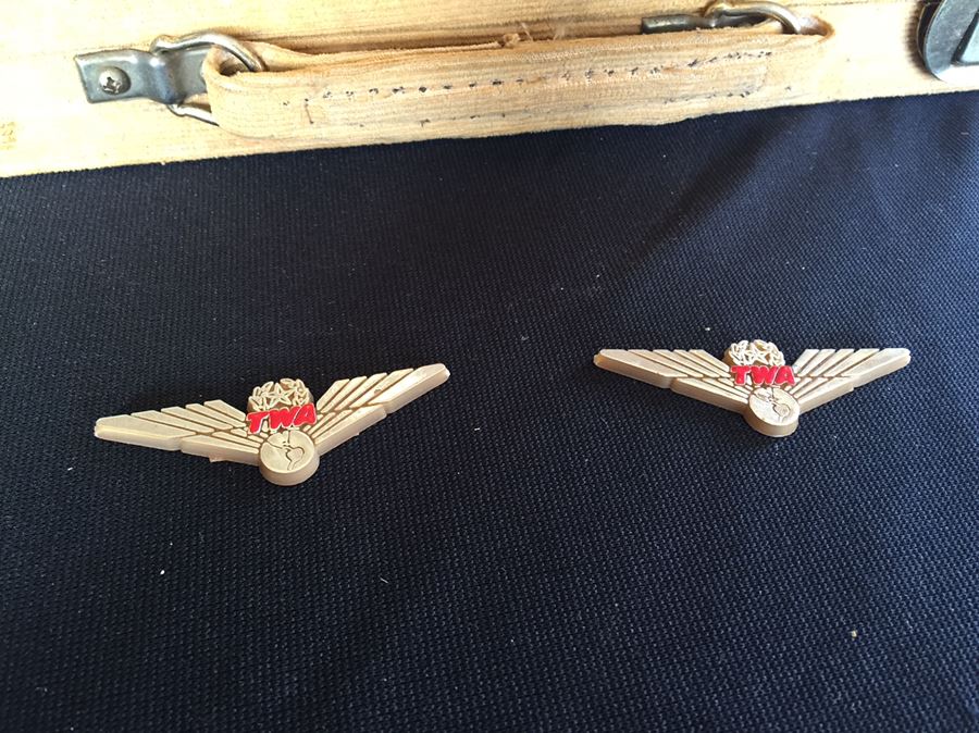 Vintage Game Lot [Photo 4]