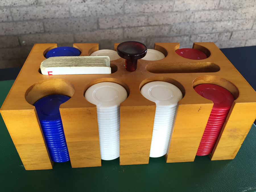 Vintage Game Lot [Photo 8]