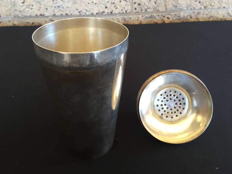 Large Vintage 1926 Sterling Silver Cocktail Shaker Weighs 590g Melt