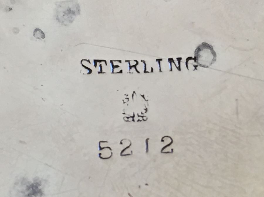 Sterling Silver Lot Of Flatware, Dishes And Salt & Pepper Shakers Total Weight 221g Melt Value $133 [Photo 5]