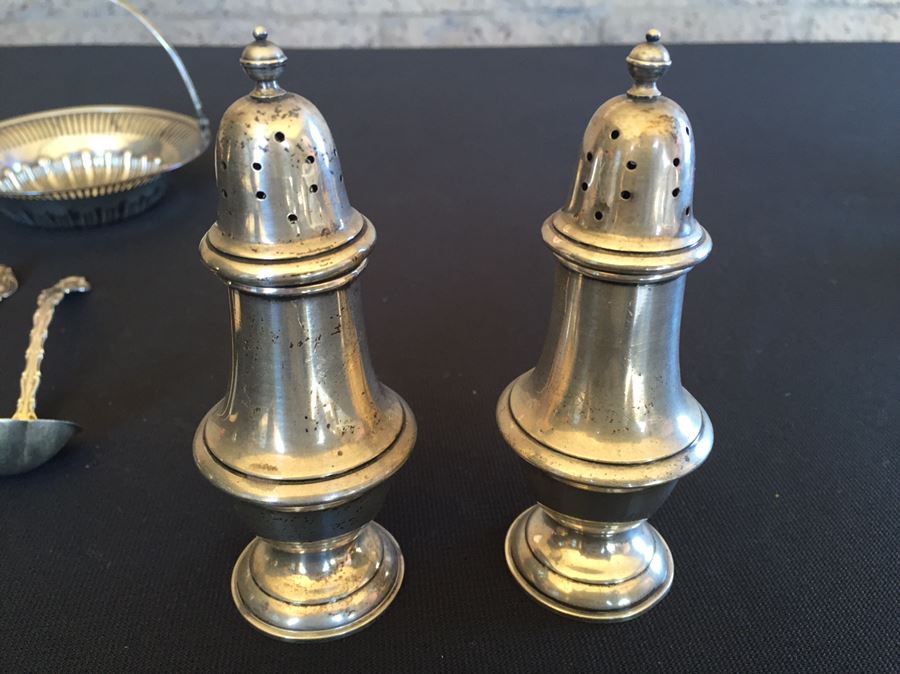 Sterling Silver Lot Of Flatware, Dishes And Salt & Pepper Shakers Total Weight 221g Melt Value $133 [Photo 11]