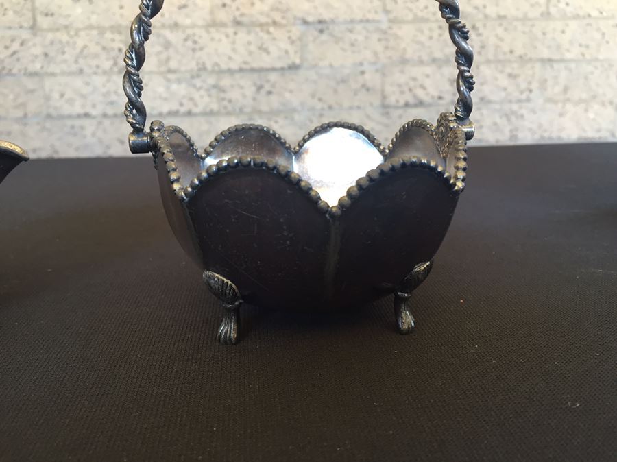 Silverplate Cream And Sugar Bowl Set By Wilcox Silver Plate Co [Photo 5]