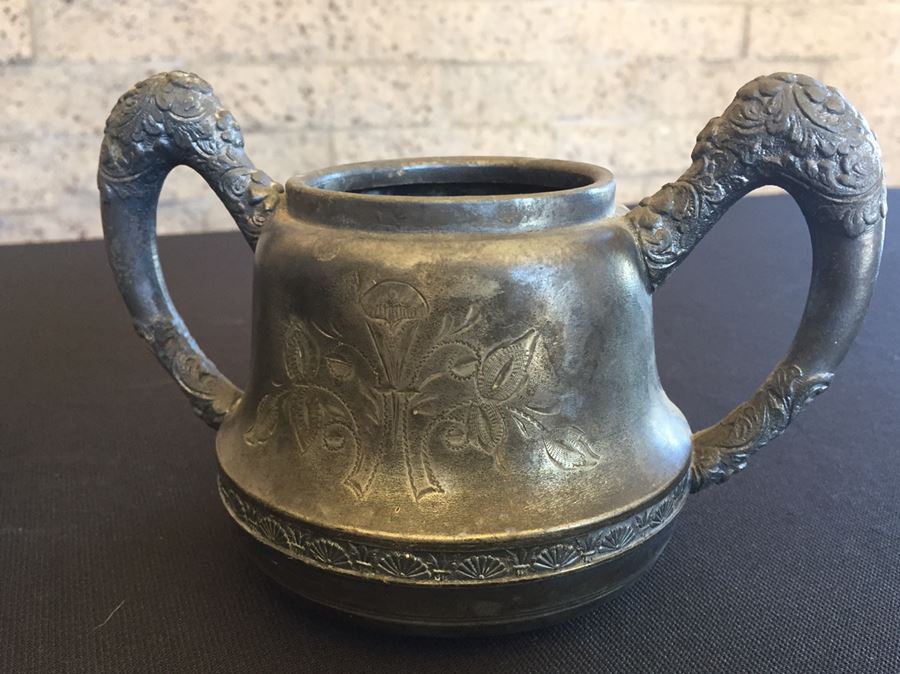 Vintage Silverplate Tea Set By New Amsterdam Silver Co. [Photo 2]