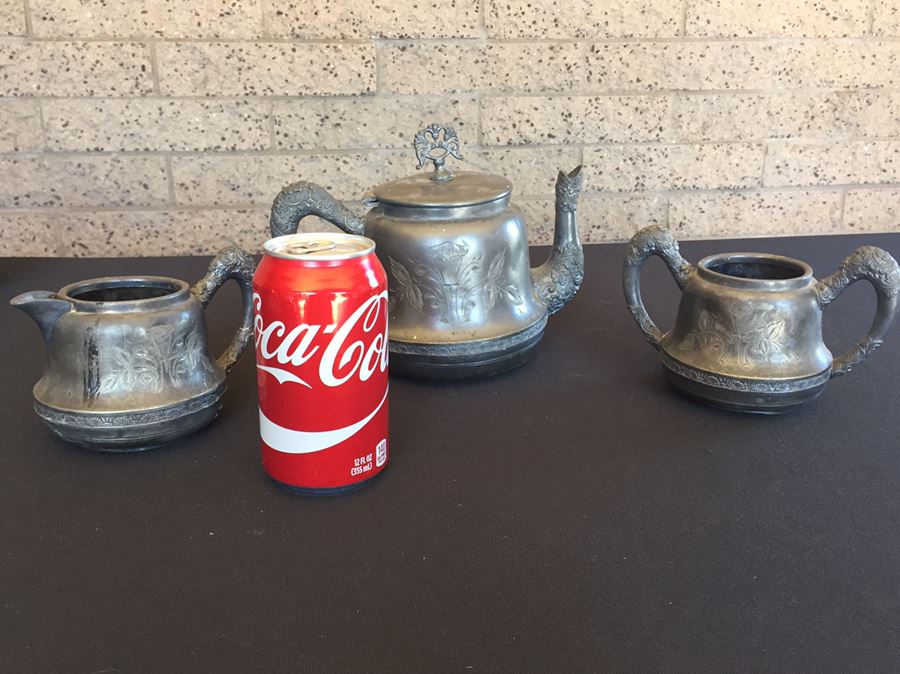 Vintage Silverplate Tea Set By New Amsterdam Silver Co. [Photo 5]