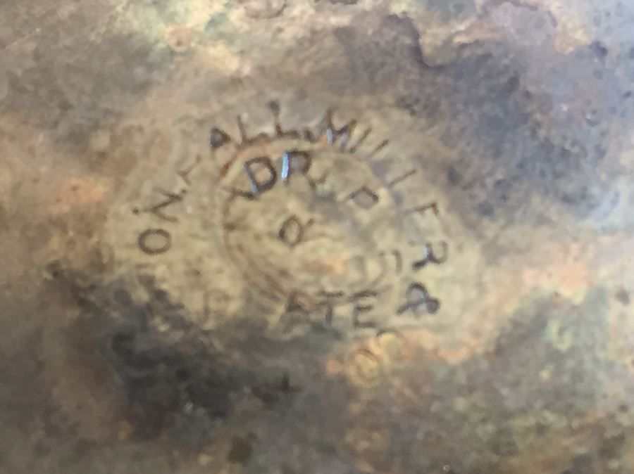 Two Stunning Silverplate Simpson Hall Miller Footed Dishes And Teapot With Separated Lid [Photo 11]