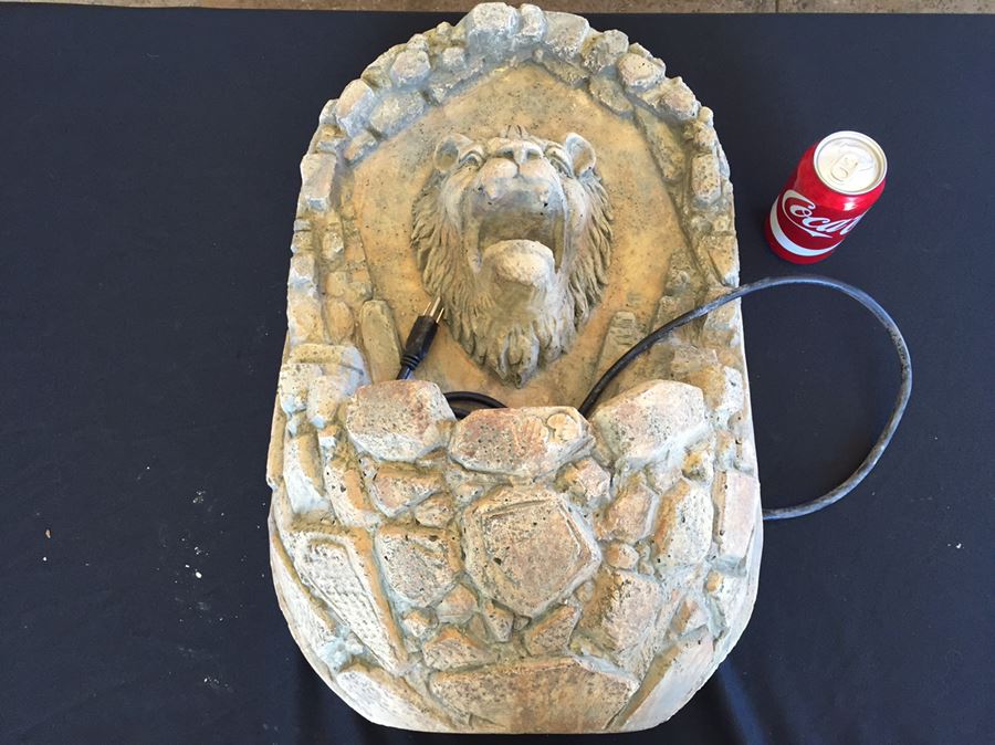 Cement Lion Head Fountain [Photo 1]