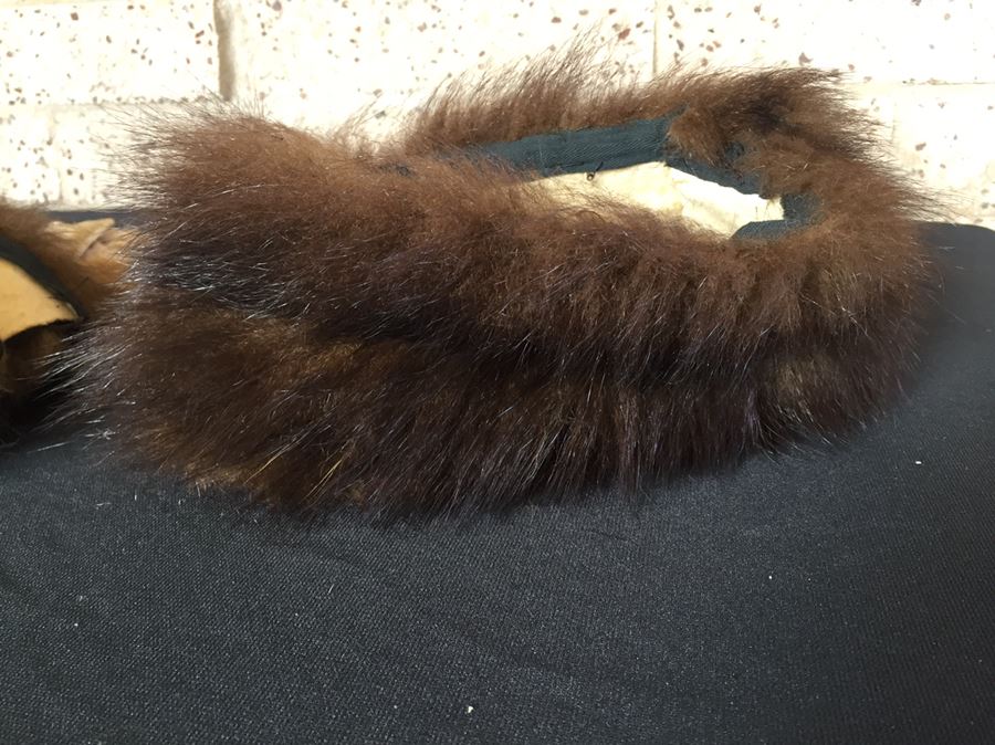 Fur Stoles And Headband Lot [Photo 9]