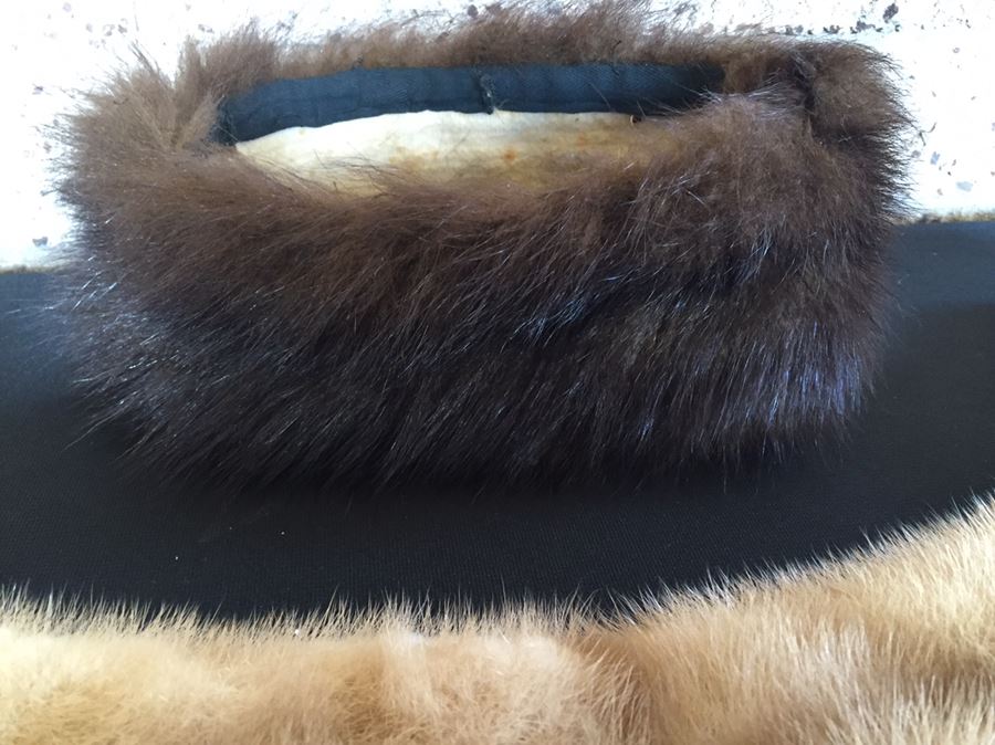 Fur Stoles And Headband Lot [Photo 5]