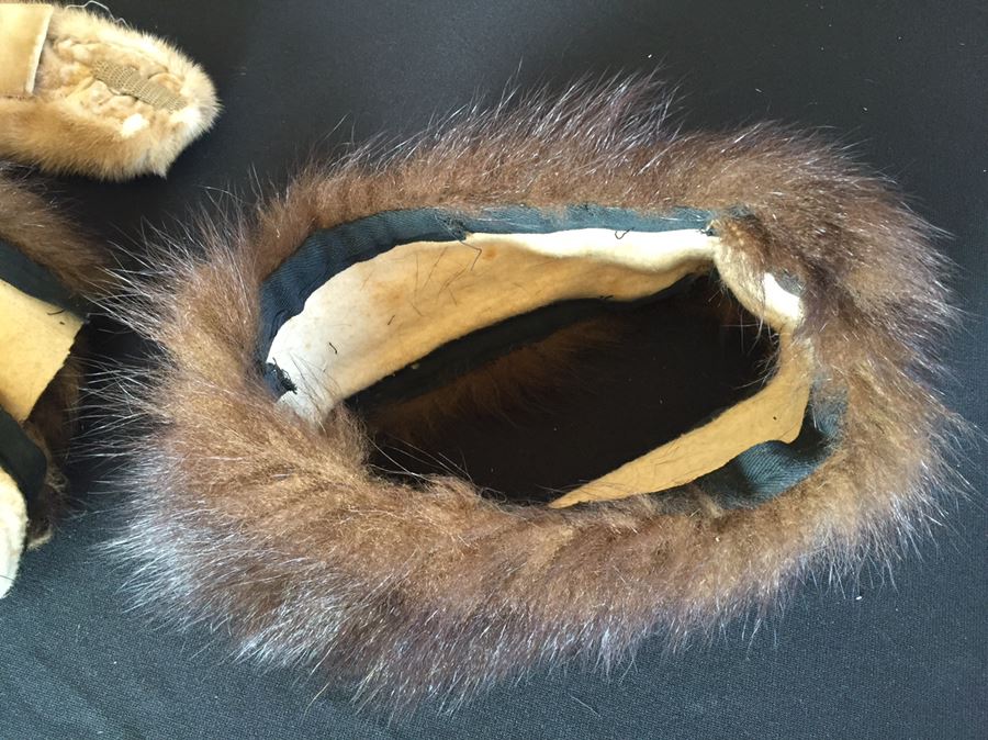 Fur Stoles And Headband Lot [Photo 10]