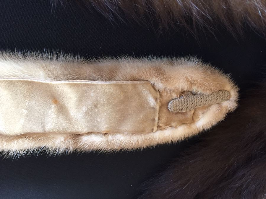 Fur Stoles And Headband Lot [Photo 8]
