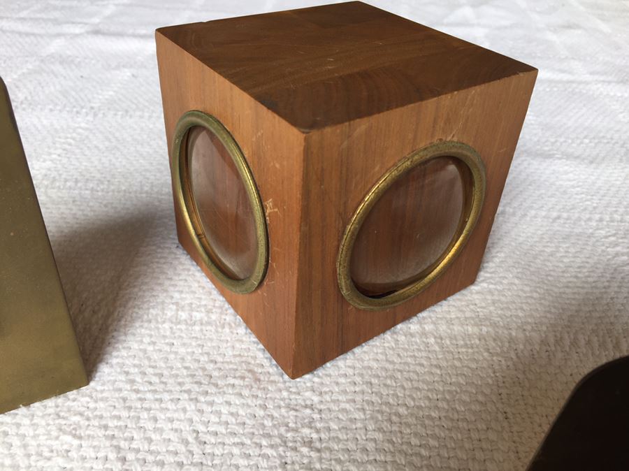 Vintage Bradley & Hubbard Brass Desk Set Plus Wooden Photo Cube [Photo 13]