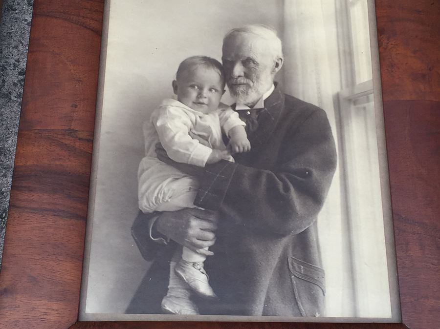 Various Framed Vintage B&W Photographs [Photo 7]