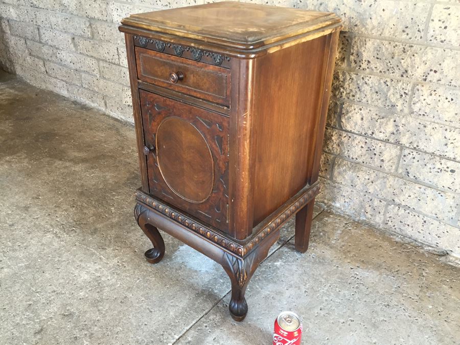 Vintage Distressed Nightstand [Photo 6]