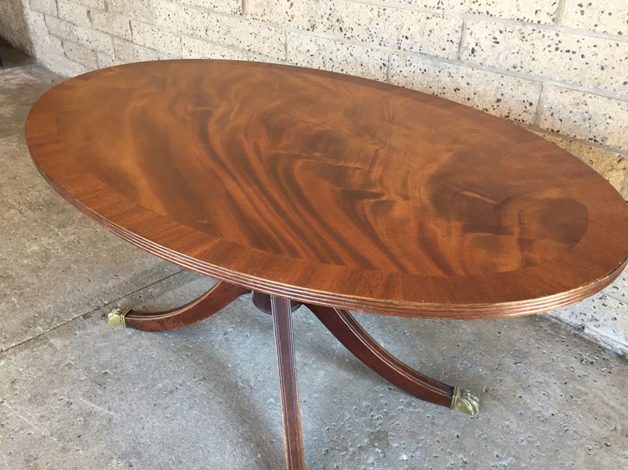 Nice Vintage 4 Leg Oval Table With Brass Claw Feet [Photo 6]