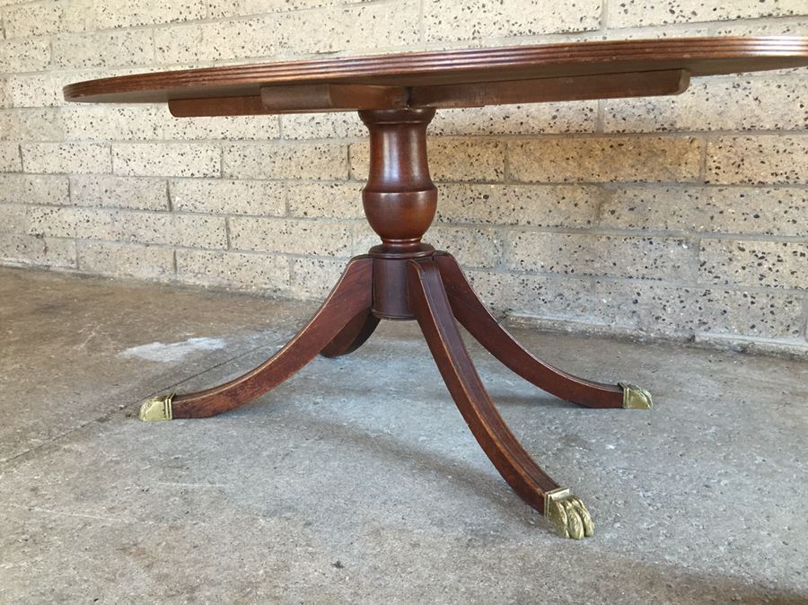 Nice Vintage 4 Leg Oval Table With Brass Claw Feet [Photo 10]