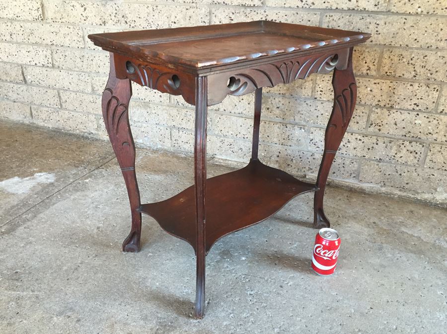 Vintage Table With Beautiful Inlay Work [Photo 2]