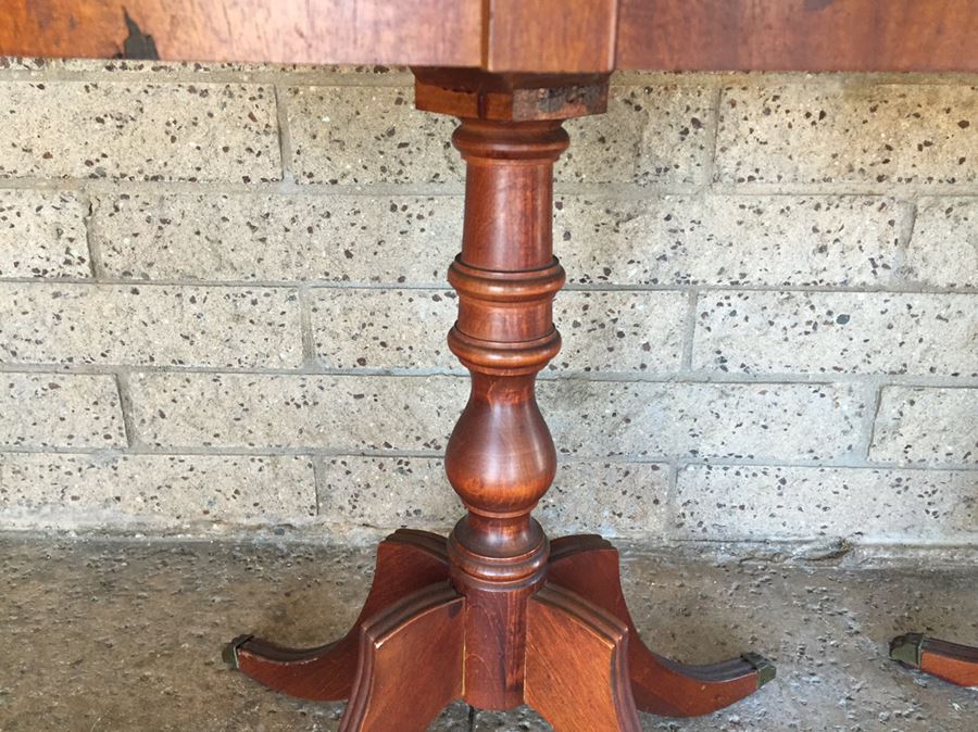 Pair Of Oval Top 4 Leg Tables With Protective Glass Tops And Brass Claw Feet [Photo 3]