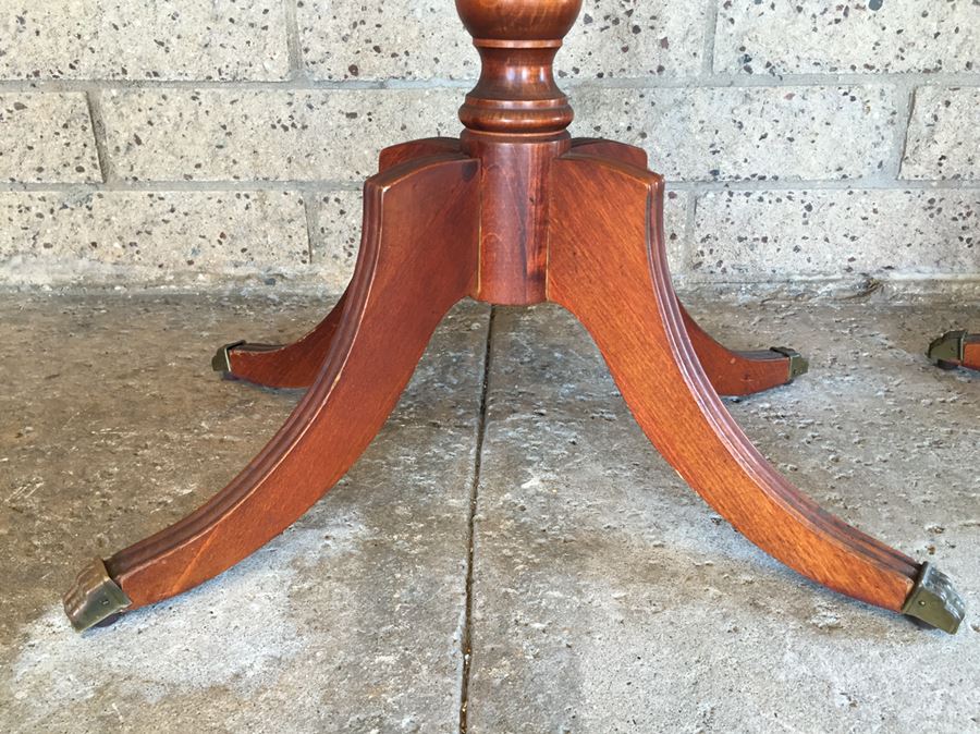 Pair Of Oval Top 4 Leg Tables With Protective Glass Tops And Brass Claw Feet [Photo 6]