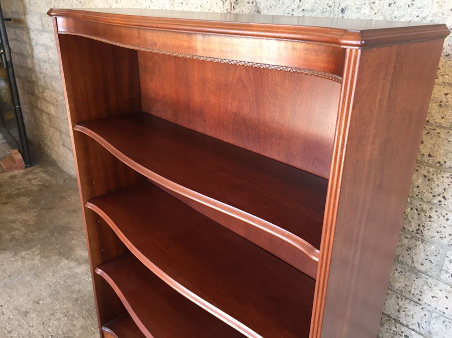 Vintage Wooden Adjustable Bow Front Bookshelf 5 Shelves Excellent Condition [Photo 6]