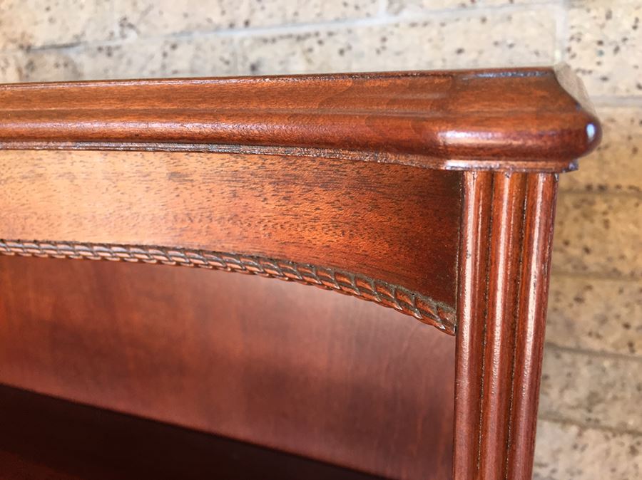 Vintage Wooden Adjustable Bow Front Bookshelf 5 Shelves Excellent Condition [Photo 3]