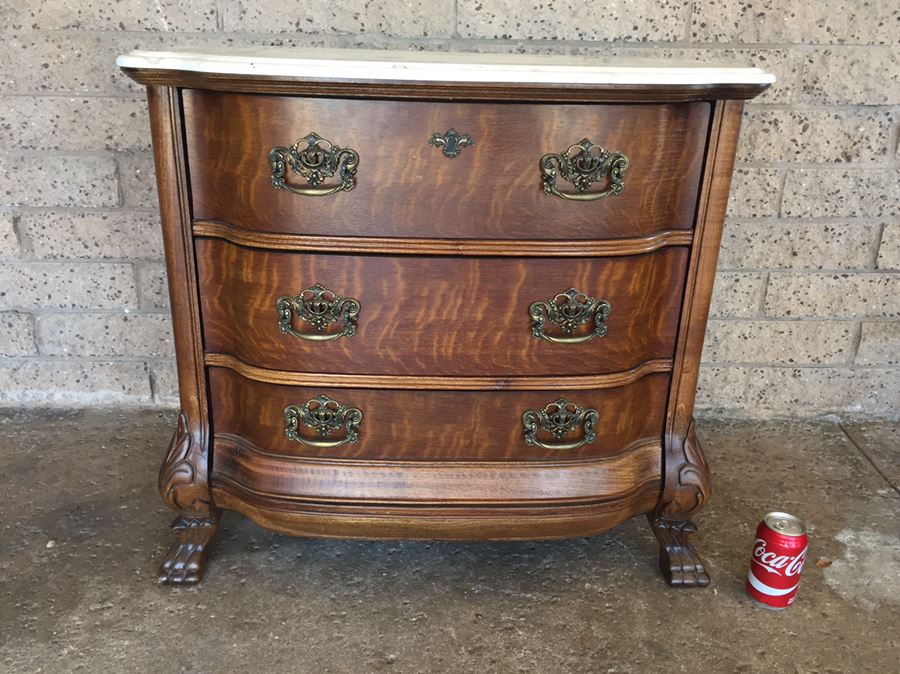 Pulaski Furniture Chest Of Drawers With Marble Top