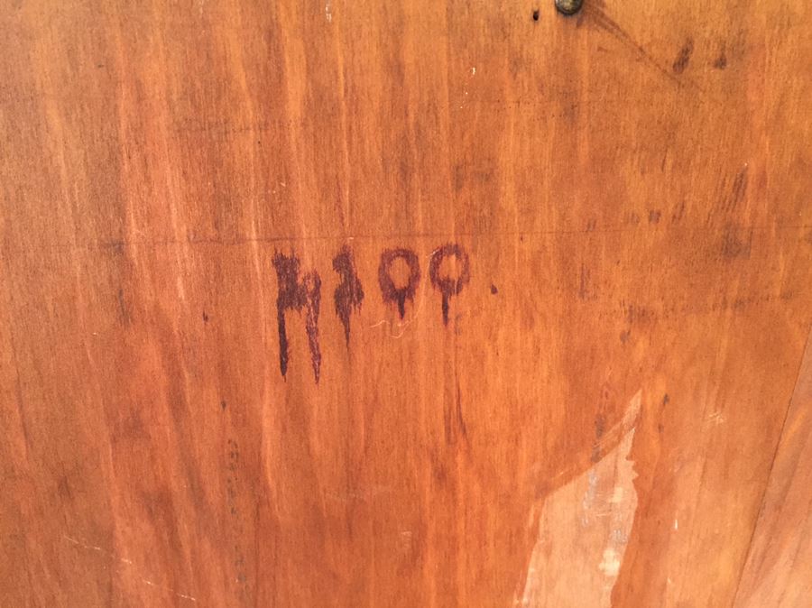 Stunning Vintage Sideboard In Excellent Condition [Photo 8]