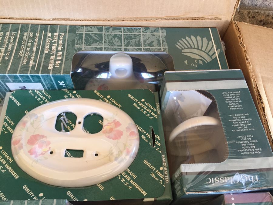 Assortment Of New Lenape Porcelain Accessories For The Bathroom [Photo 5]