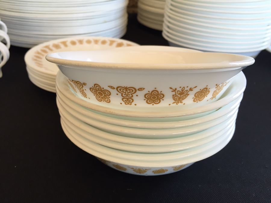 Huge Collection Of Vintage Corelle Butterfly Gold Pattern Plates, Cups And Bowls [Photo 5]
