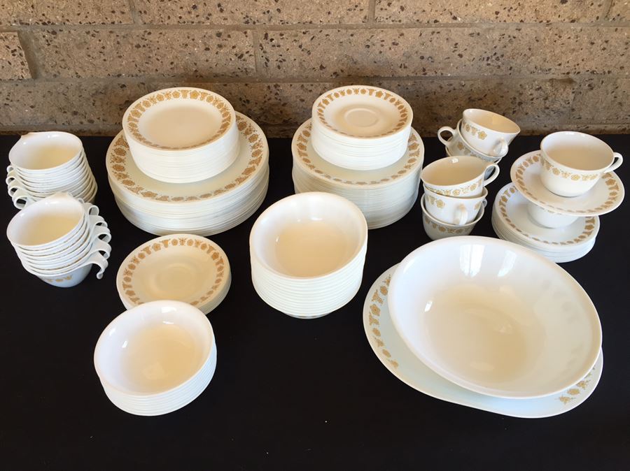 Huge Collection Of Vintage Corelle Butterfly Gold Pattern Plates, Cups And Bowls [Photo 4]