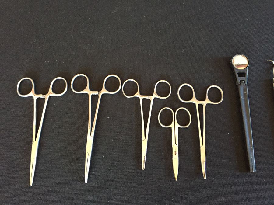 Various Dental Tools And Scissors [Photo 2]