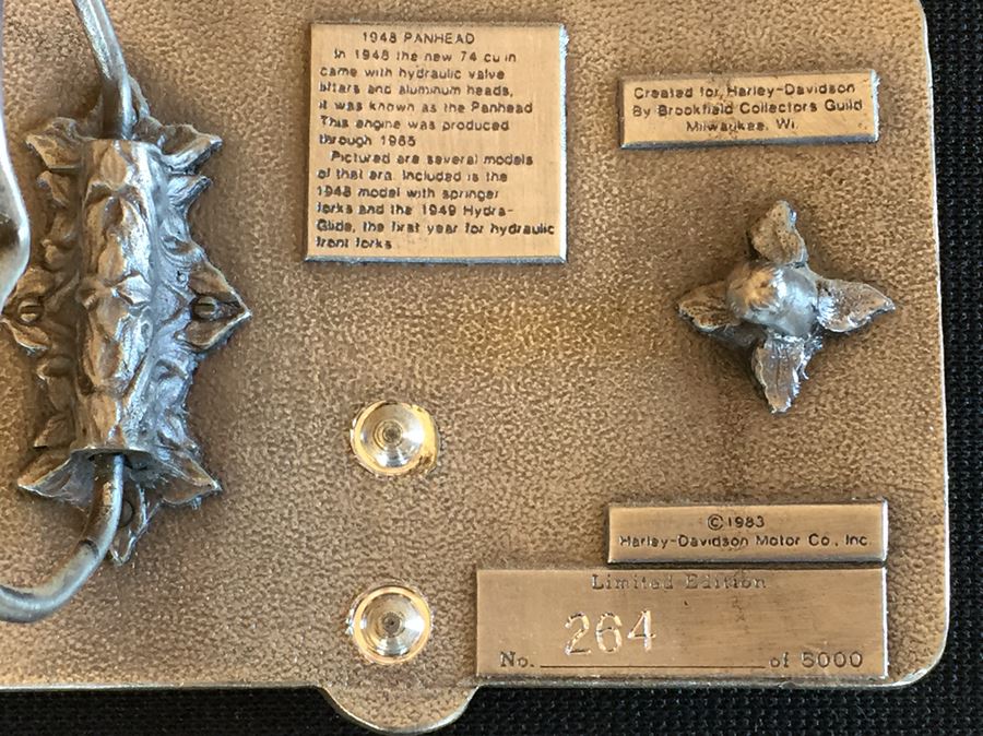 Limited Edition Harley-Davidson Motor Cycles Belt Buckles From Brookfield Collectors Guild Displayed In Nice Shadow Box [Photo 16]
