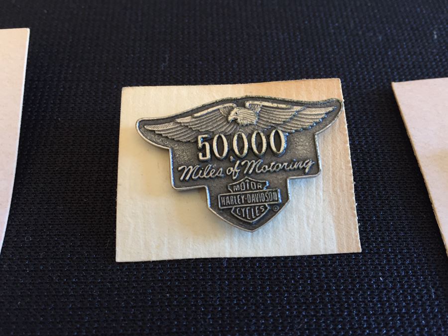 Collection Of Harley-Davidson Motor Cycles Miles Of Motoring Mileage Pins [Photo 10]