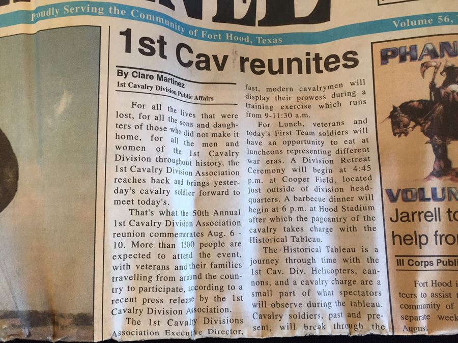 1st Cavalry Division Vietnam Flag Signed By Comrades During Reunion With Poster And Newspaper Article [Photo 15]