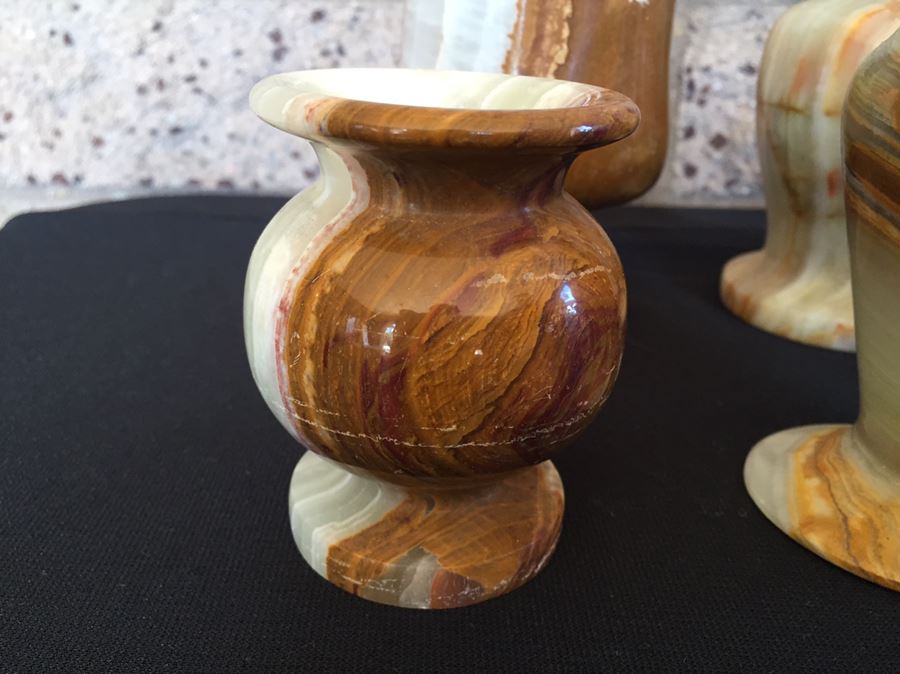 Beautiful Collection Of Marble Onyx Vases, Eggs, Cups And Candle Holders [Photo 12]