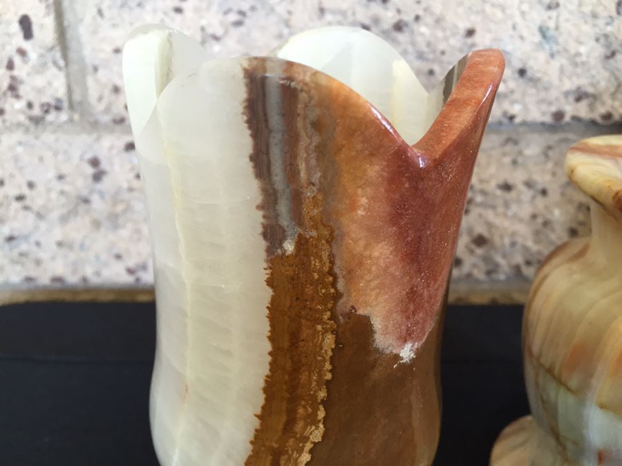 Beautiful Collection Of Marble Onyx Vases, Eggs, Cups And Candle Holders [Photo 14]