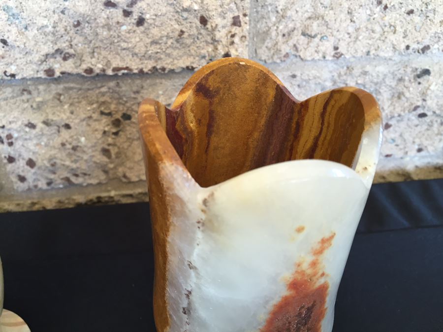 Beautiful Collection Of Marble Onyx Vases, Eggs, Cups And Candle Holders [Photo 18]