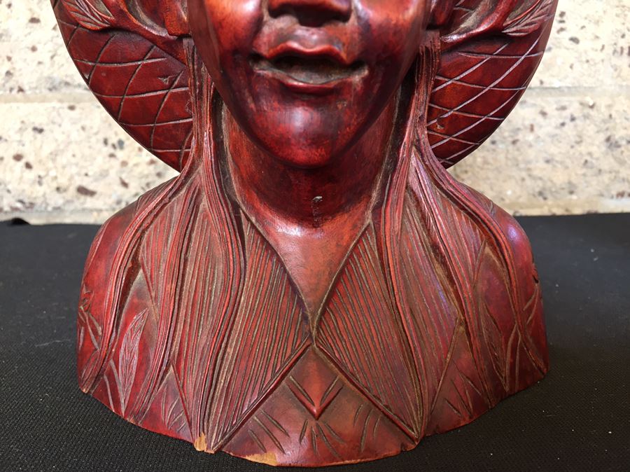 Nicely Carved Wooden Male Bust [Photo 5]