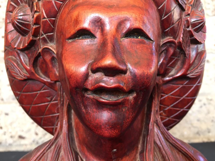 Nicely Carved Wooden Male Bust [Photo 2]