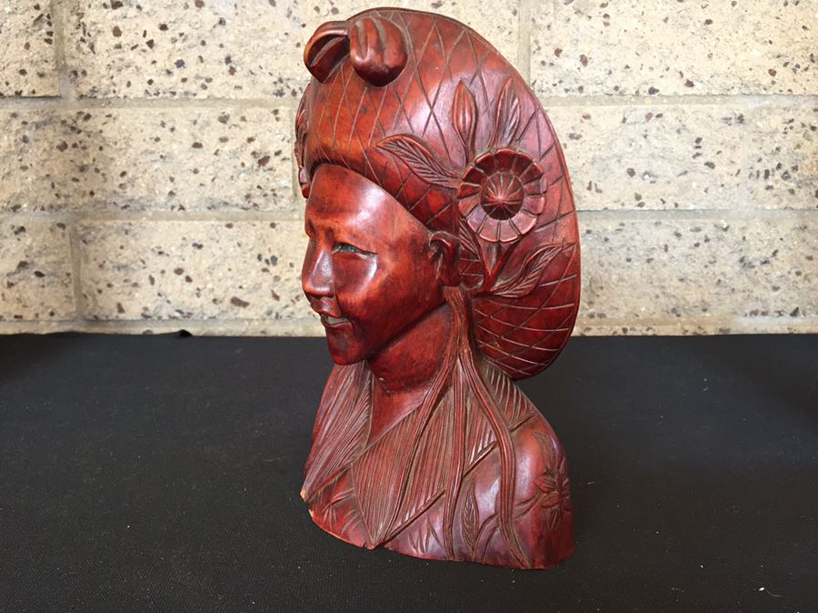 Nicely Carved Wooden Male Bust [Photo 7]