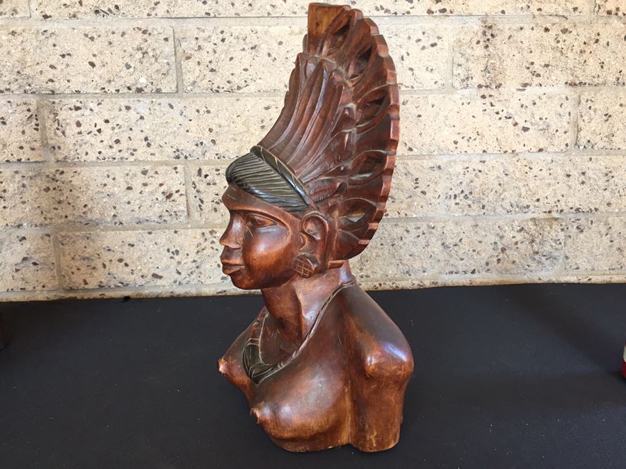 Nicely Carved Wooden Female Bust [Photo 11]