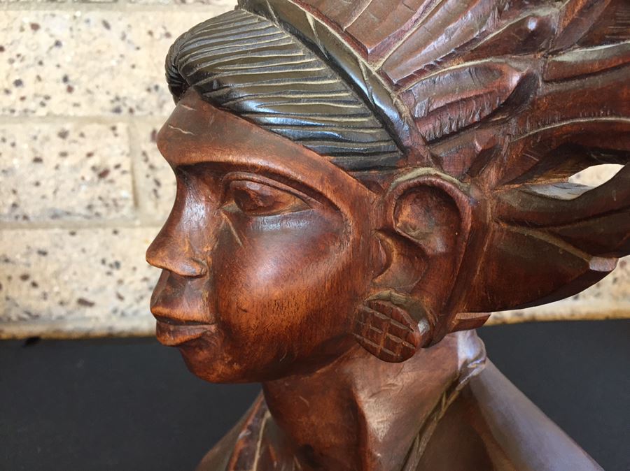 Nicely Carved Wooden Female Bust [Photo 10]