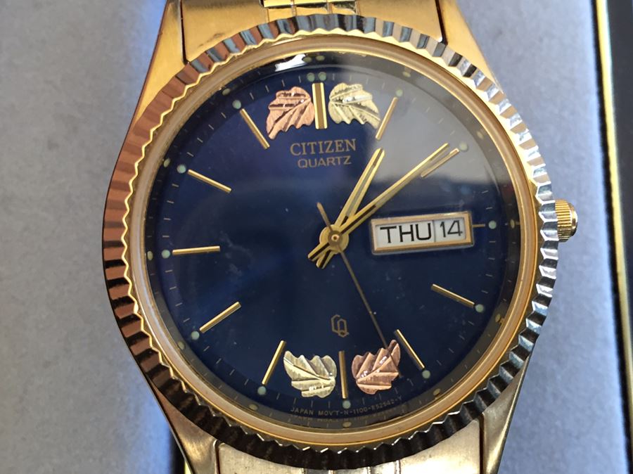 Men's Citizen Watch Like New In Case Original Black Hills Gold Creations [Photo 5]