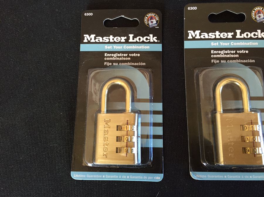 (8) New Master Locks Combination Lock [Photo 4]