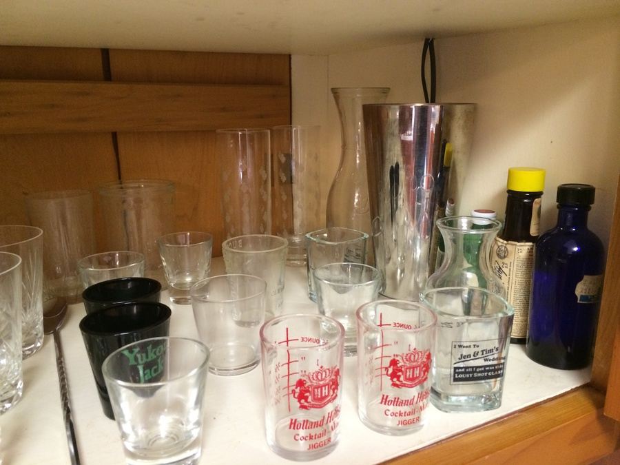 Stemware Lot [Photo 16]