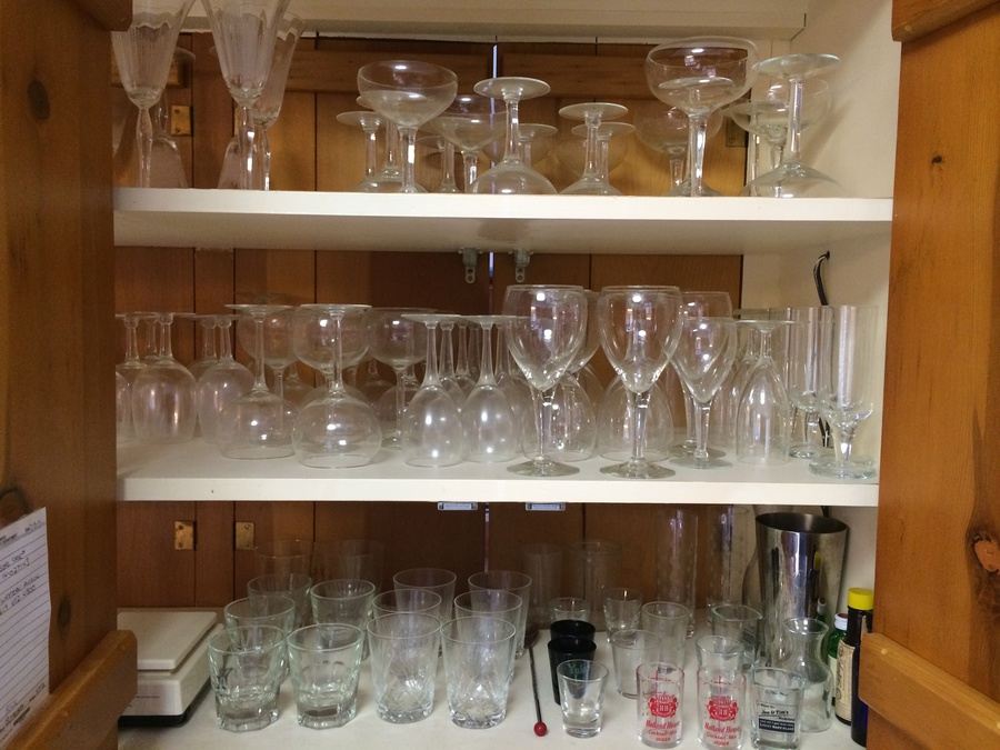Stemware Lot [Photo 2]